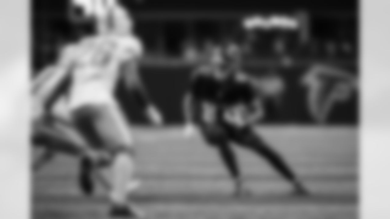 Atlanta Falcons wide receiver David Sills V #87 during the Week 8 Game against the Miami Dolphins at Mercedes-Benz Stadium in Atlanta, Georgia on Sunday, October 26, 2025. (Photo by Jay Bendlin/Atlanta Falcons)