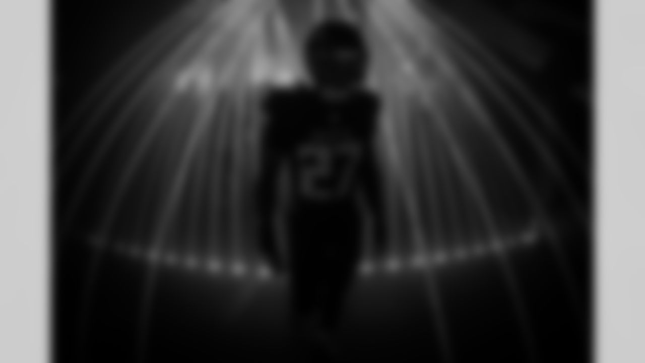 Atlanta Falcons edge rusher James Pearce Jr. #27 walks out before the Week 8 Game against the Miami Dolphins at Mercedes-Benz Stadium in Atlanta, Georgia on Sunday, October 26, 2025. (Photo by Jay Bendlin/Atlanta Falcons)