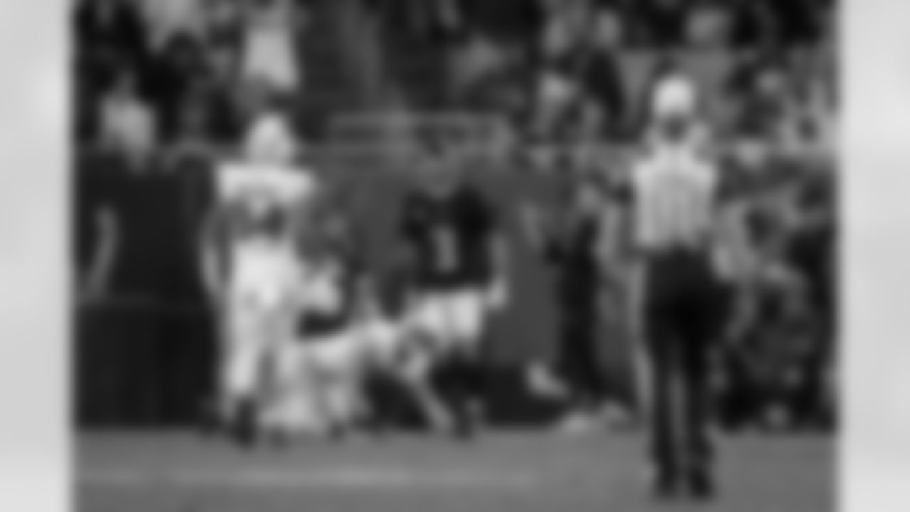 Atlanta Falcons safety Jessie Bates III #3 after blocking a pass during the Week 16 Game against the Arizona Cardinals at State Farm Stadium in Glendale, Arizona on Sunday, December 21, 2025. (Photo by Taylor McLaughlin/Atlanta Falcons)