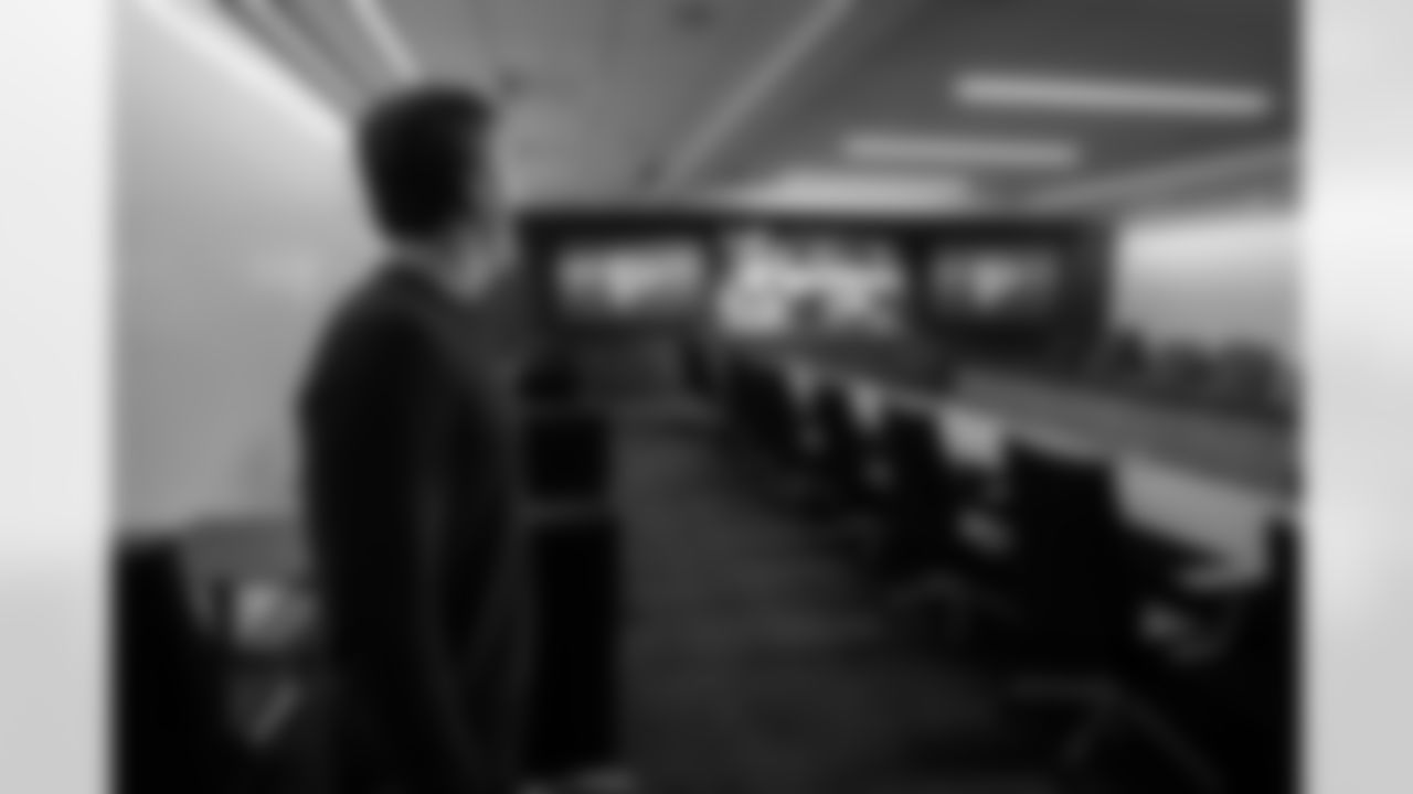 Atlanta Falcons head coach Kevin Stefanski arrives at the Atlanta Falcons Training Facility in Flowery Branch, Ga. on Monday, January 19, 2026. (Photo by Jay Bendlin/Atlanta Falcons)