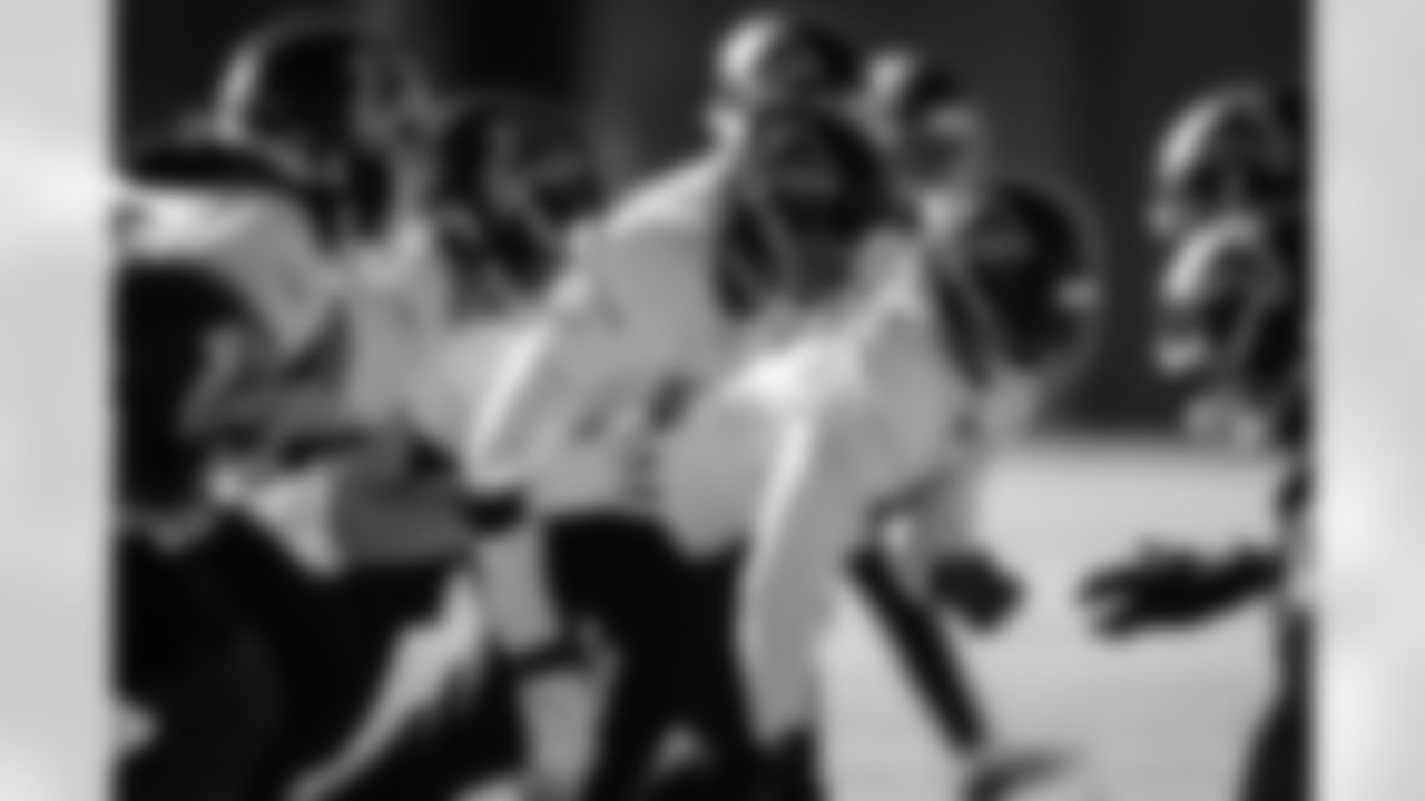 Atlanta Falcons outside linebacker Divine Deablo #0 during practice at Atlanta Falcons Training Facility in Flowery Branch, Georgia, on Thursday, January 1, 2026. (Photo by Jay Bendlin/Atlanta Falcons)