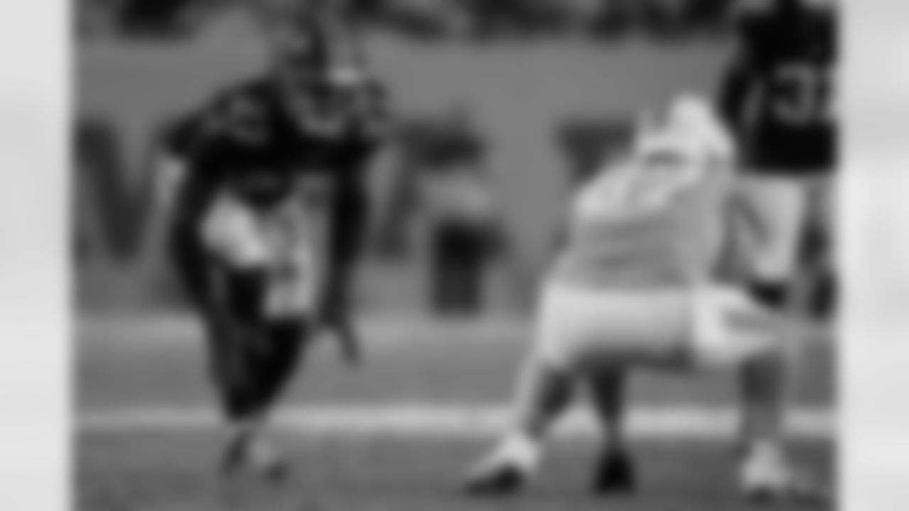 Atlanta Falcons edge rusher James Pearce Jr. #27 during the Week 15 Game against the Tampa Bay Buccaneers at Raymond James Stadium in Tampa, Florida on Thursday, December 11, 2025. (Photo by Taylor McLaughlin/Atlanta Falcons)