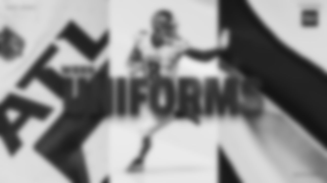 AF_25_Uniforms_16x9_White