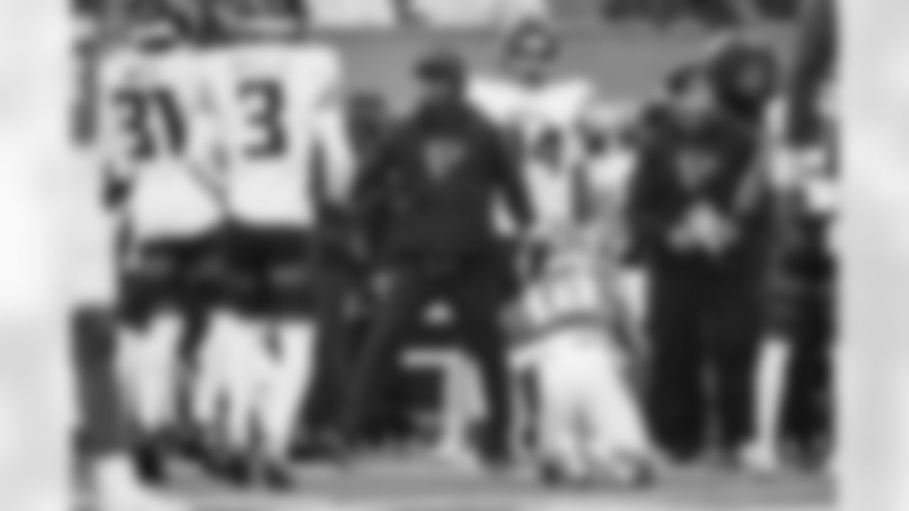 Atlanta Falcons head coach Raheem Morris reacts during the second quarter of the Week 13 Game against the New York Jets at Metlife Stadium in East Rutherford, New Jersey on Sunday, November 30, 2025. (Photo by Caean Couto/Atlanta Falcons)