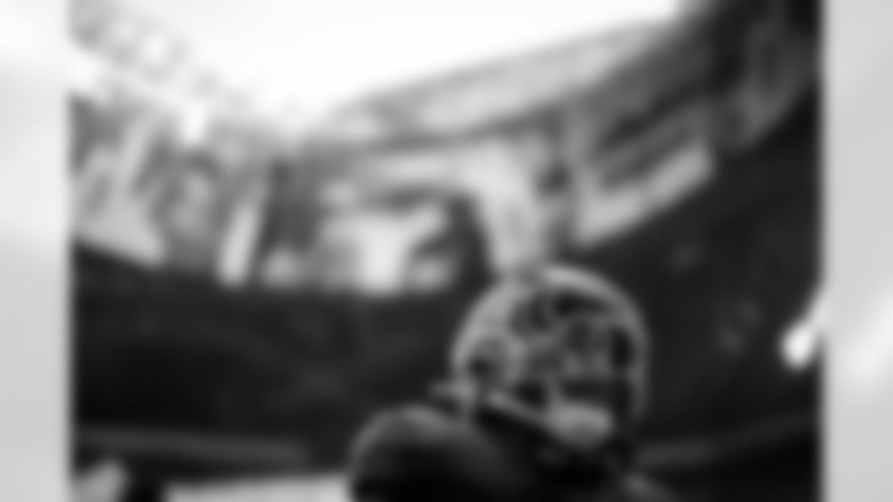 Atlanta Falcons cornerback Natrone Brooks #35 warms up before the Week 11 Game against the Carolina Panthers at Mercedes-Benz Stadium in Atlanta, Georgia on Sunday, November 16, 2025. (Photo by Taylor McLaughlin/Atlanta Falcons)