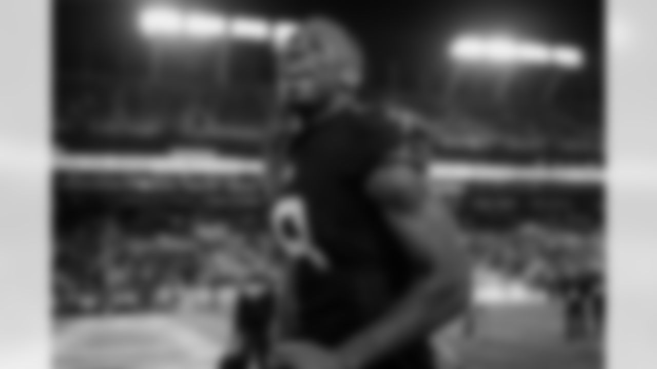 Atlanta Falcons tight end Kyle Pitts Sr. #8 celebrates during the Week 15 Game against the Tampa Bay Buccaneers at Raymond James Stadium in Tampa, Florida on Thursday, December 11, 2025. (Photo by Mitch Martin/Atlanta Falcons)