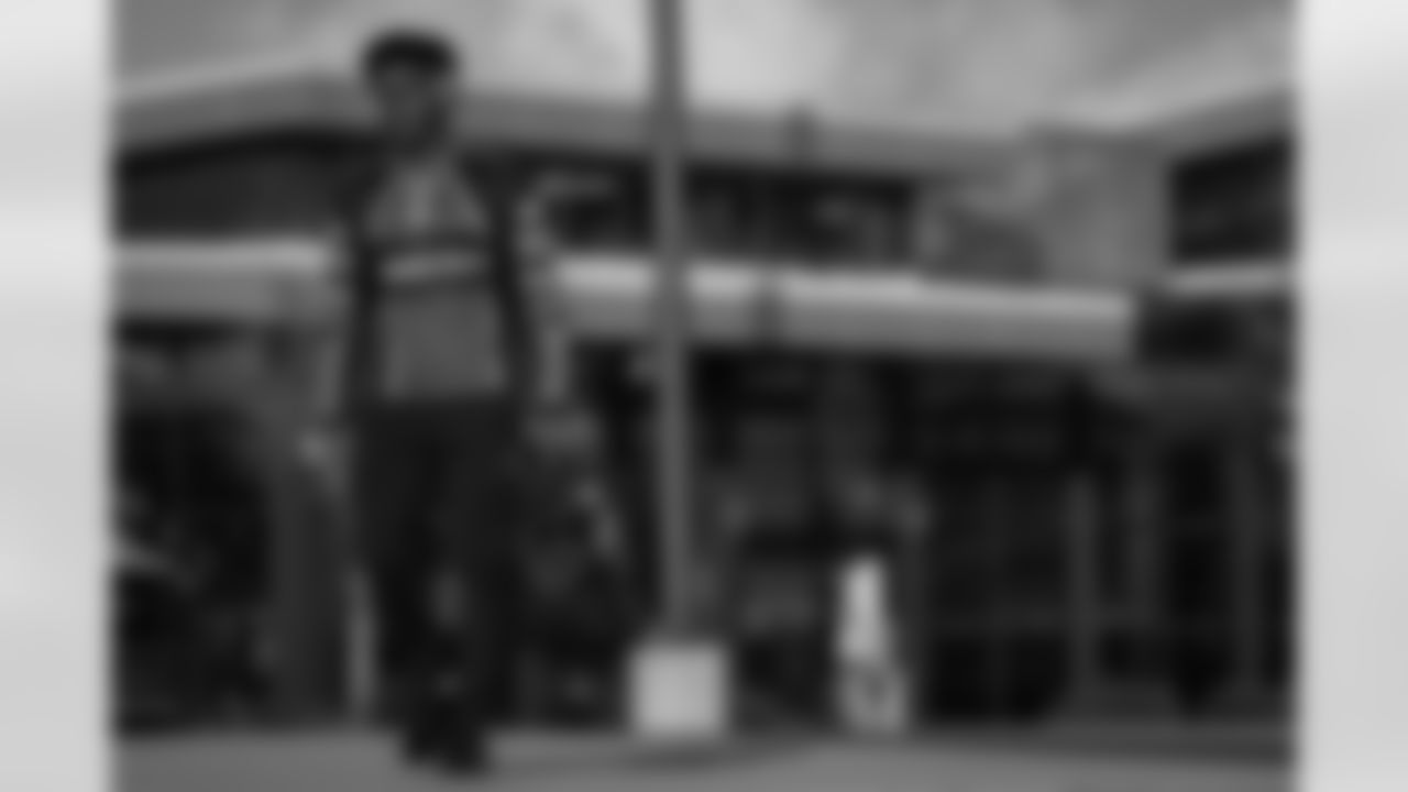 Atlanta Falcons cornerback Natrone Brooks #35 boards the plane at Hartsfield-Jackson International Airport in Atlanta, Ga. on Saturday, November 22, 2025. (Photo by Jay Bendlin/Atlanta Falcons)