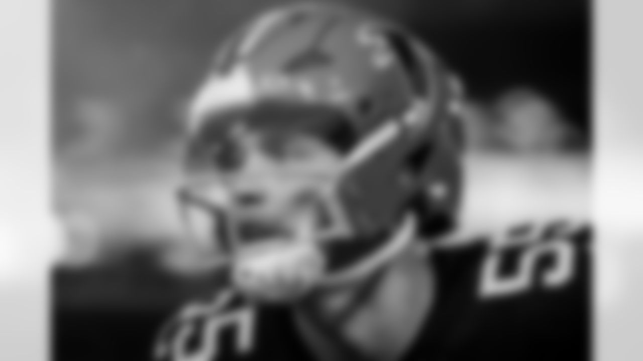 Atlanta Falcons inside linebacker Kaden Elliss #55 warms up during the Week 15 Game against the Tampa Bay Buccaneers at Raymond James Stadium in Tampa, Florida on Thursday, December 11, 2025. (Photo by Mitch Martin/Atlanta Falcons)