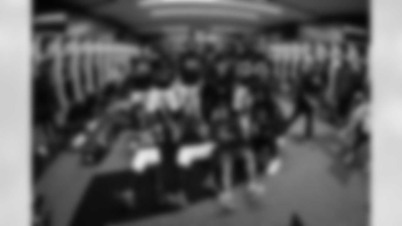 Atlanta Falcons players in the locker room after the Week 17 Game against the Los Angeles Rams at Mercedes-Benz Stadium in Atlanta, Georgia on Monday, December 29, 2025. (Photo by Jay Bendlin/Atlanta Falcons)