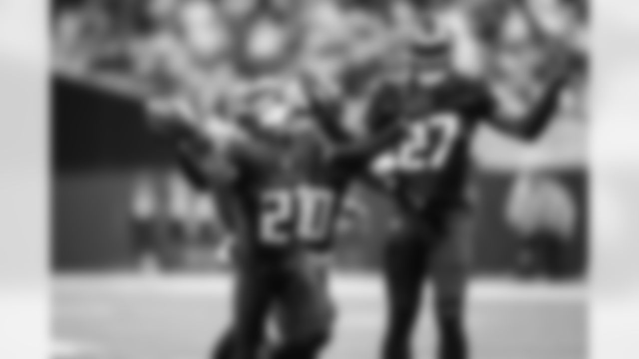 Atlanta Falcons cornerback Mike Hughes #21 celebrates after intercepting a pass during the second quarter of the Week 14 Game against the Seattle Seahawks at Mercedes-Benz Stadium in Atlanta, Georgia on Sunday, December 7, 2025. (Photo by Kevin Liles/Atlanta Falcons)