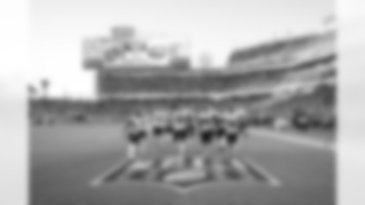 Atlanta Falcons inside linebacker Kaden Elliss #55 intercepts the ball during the Week 7 Game against the San Francisco 49ers at Levi's Stadium in Santa Clara, California on Sunday, October 19, 2025. (Photo by Taylor McLaughlin/Atlanta Falcons)