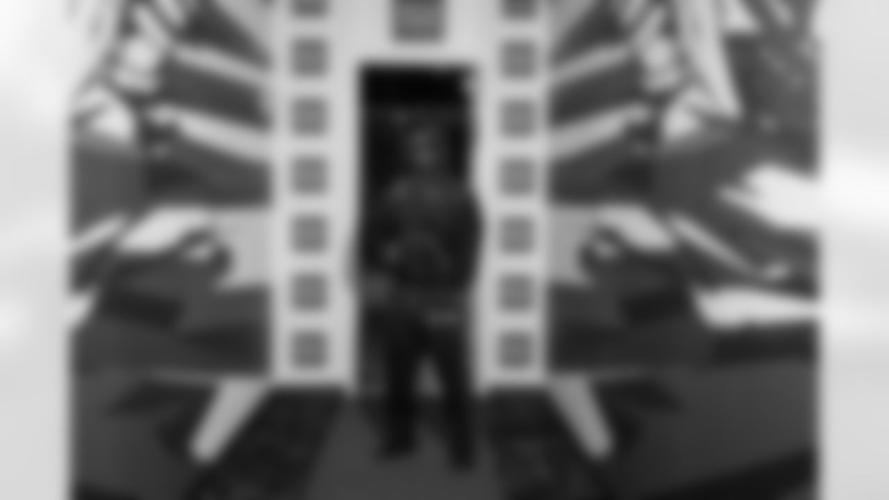 Atlanta Falcons safety Jammie Robinson #34 arrives before during the Week 17 Game against the Los Angeles Rams at Mercedes-Benz Stadium in Atlanta, Georgia on Monday, December 29, 2025. (Photo by Taylor McLaughlin/Atlanta Falcons)