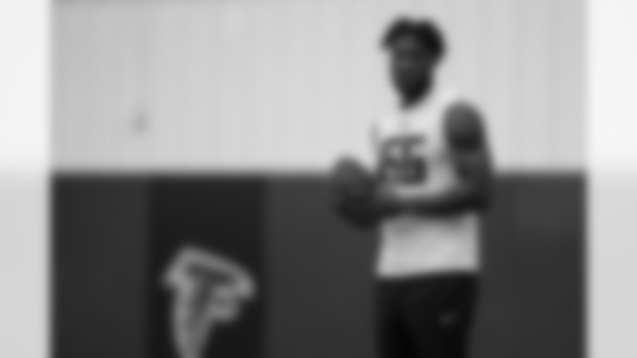 Atlanta Falcons edge rusher Leonard Floyd #56 during a workout during the offseason program at Atlanta Falcons Training Facility in Flowery Branch, Georgia, on Monday, May 12, 2025. (Photo by Jay Bendlin/Atlanta Falcons)