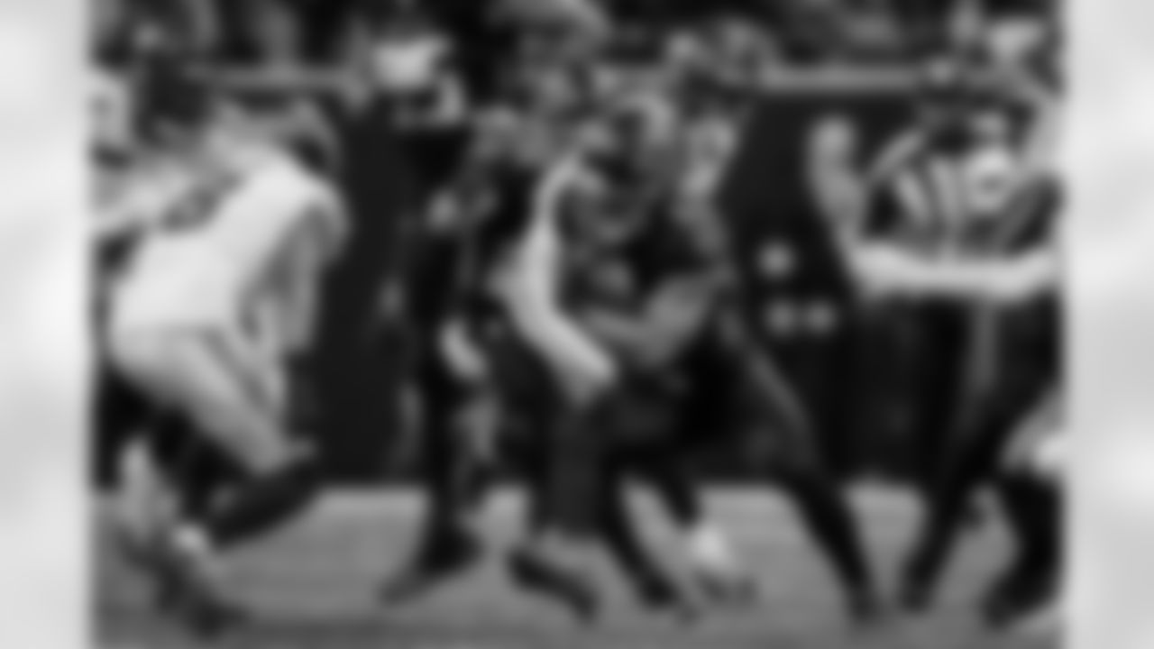 Atlanta Falcons running back Bijan Robinson #7 runs through defenders during the Week 14 Game against the Seattle Seahawks at Mercedes-Benz Stadium in Atlanta, Georgia on Sunday, December 7, 2025. (Photo by Mitch Martin/Atlanta Falcons)