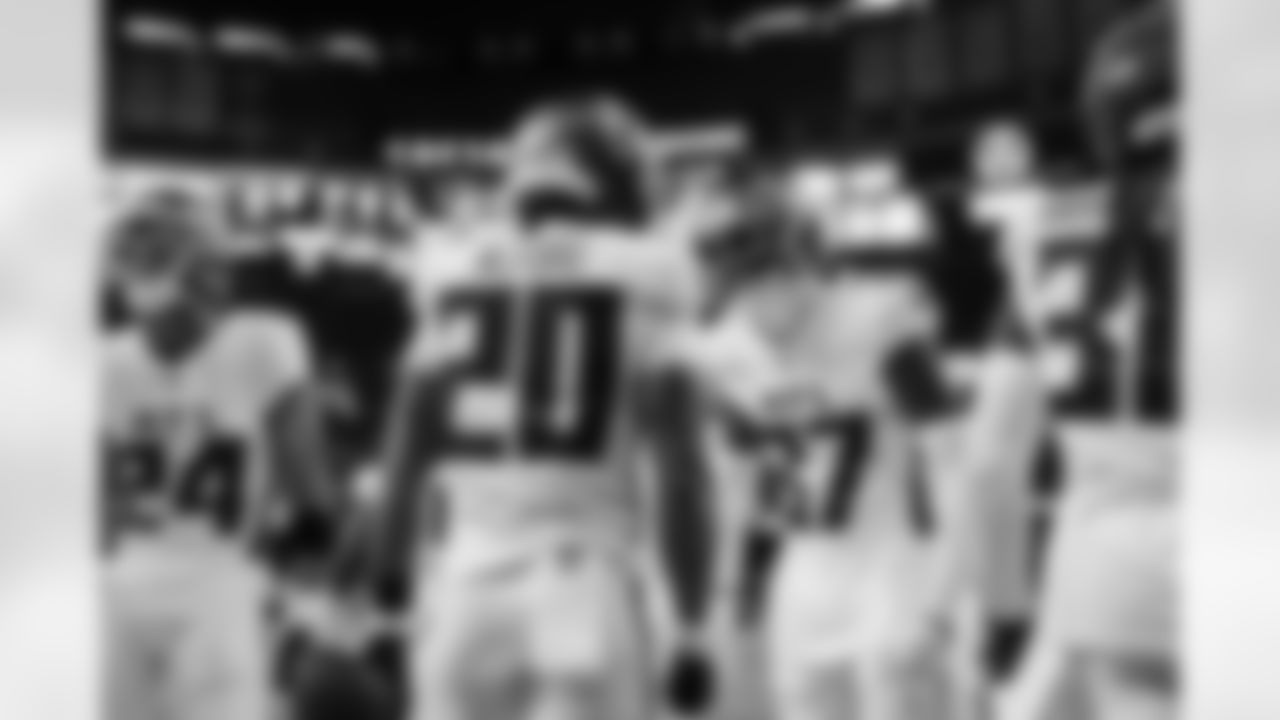 Atlanta Falcons cornerback Dee Alford #20 celebrates with teammates after recovering a fumble during the Week 12 Game against the New Orleans Saints at Caesars Superdome in New Orleans, Louisiana on Sunday, November 23, 2025. (Photo by Jay Bendlin/Atlanta Falcons)