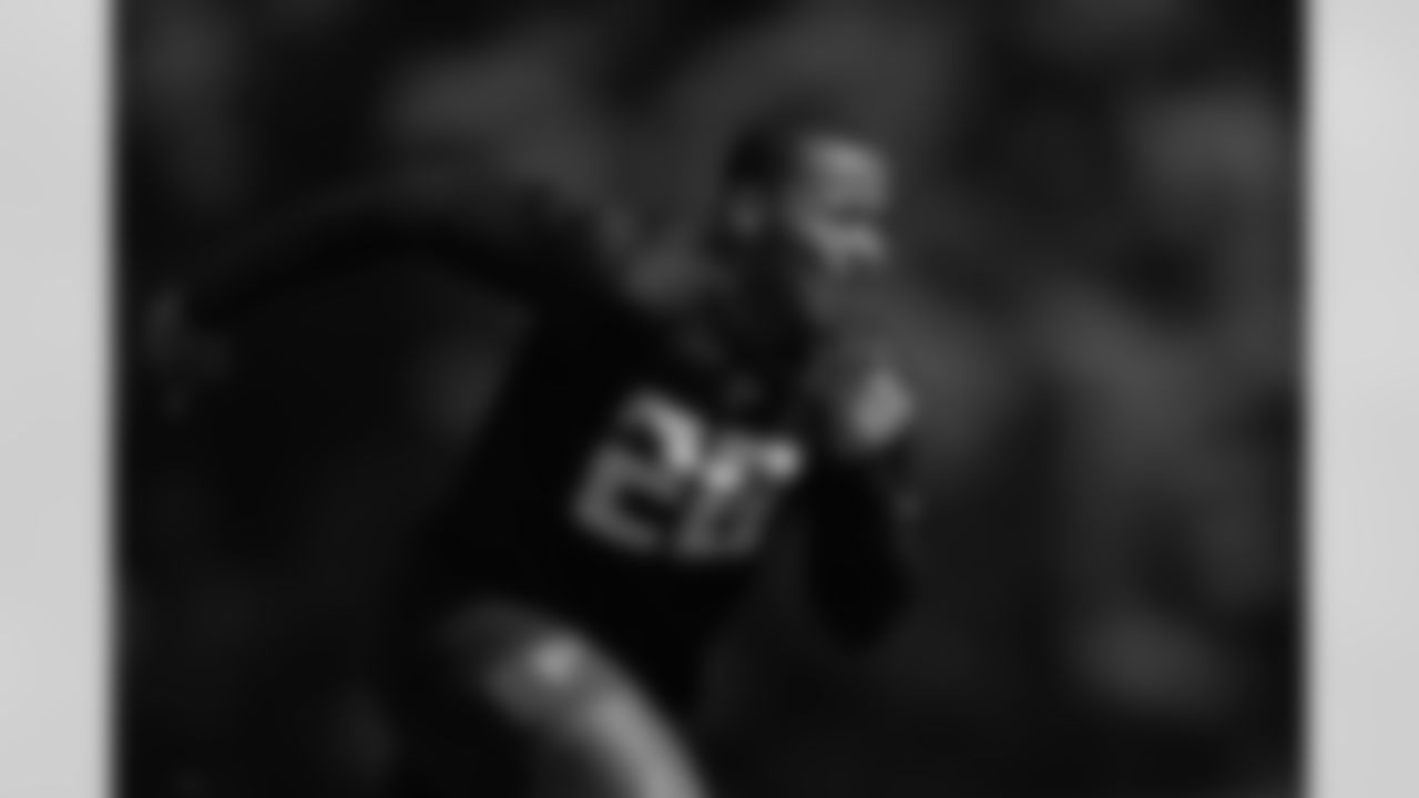 Atlanta Falcons running back Carlos Washington Jr. #26 during a workout during the offseason program at Atlanta Falcons Training Facility in Flowery Branch, Georgia, on Monday, May 5, 2025. (Photo by Jay Bendlin/Atlanta Falcons)