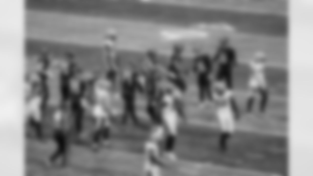 Atlanta Falcons kicker Zane Gonzalez #45 kicks a field goal during the Week 18 Game against the New Orleans Saints at Mercedes-Benz Stadium in Atlanta, Georgia on Sunday, January 4, 2026. (Photo by Steven Burroughs/Atlanta Falcons)