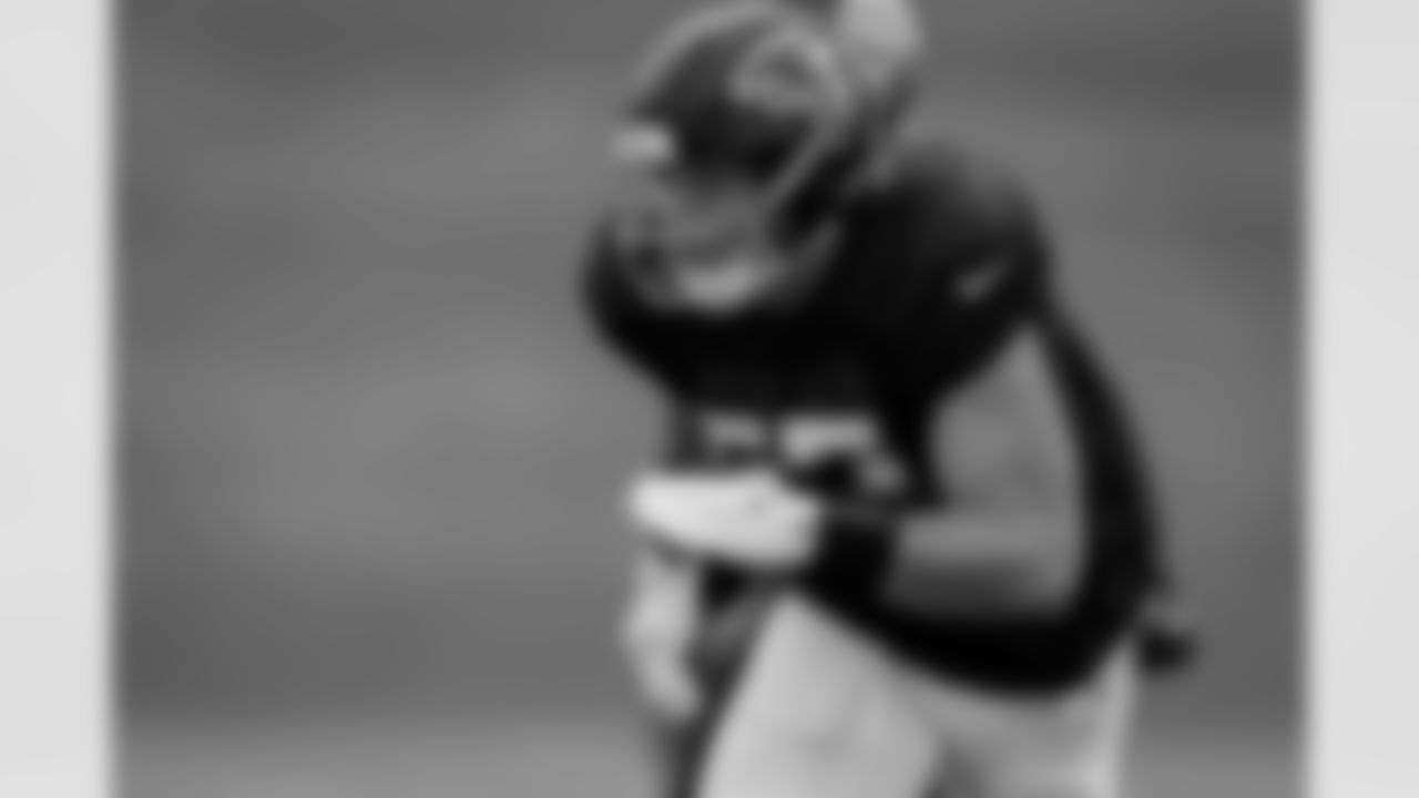 Atlanta Falcons inside linebacker Kaden Elliss #55 during practice at Atlanta Falcons Training Facility in Flowery Branch, Georgia, on Thursday, October 30, 2025. (Photo by Taylor McLaughlin/Atlanta Falcons)