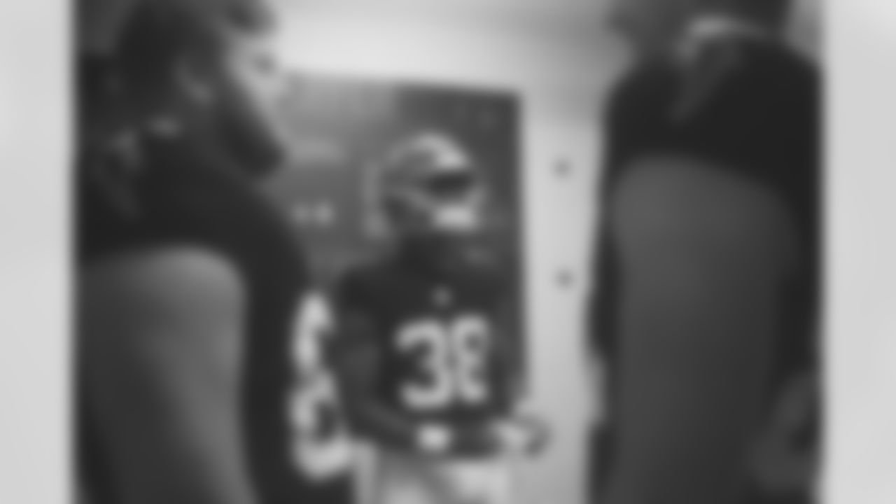 Atlanta Falcons running back Nathan Carter #38 during the Week 15 Game against the Tampa Bay Buccaneers at Raymond James Stadium in Tampa, Florida on Thursday, December 11, 2025. (Photo by Brandon Magnus/Atlanta Falcons)