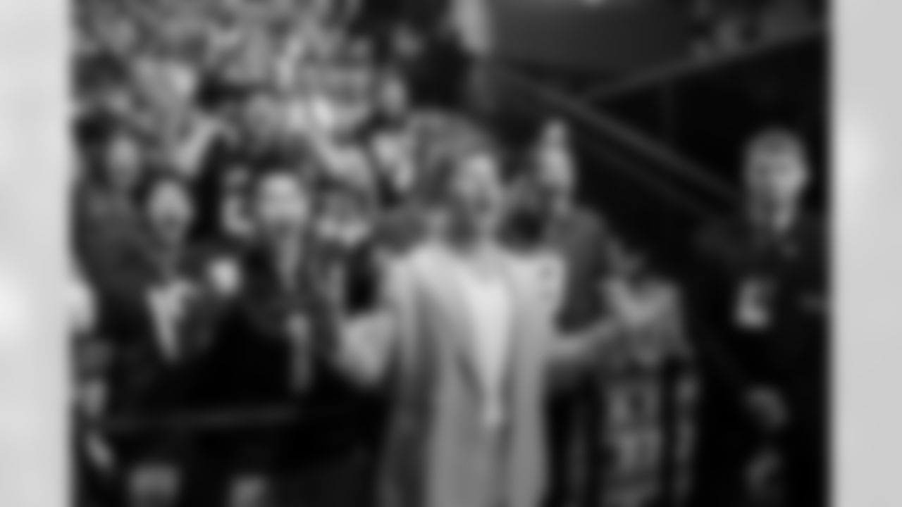 Influencer Robert Irwin walks on the red carpet prior to the NFL Honors awards show on Thursday, February 5, 2026 in San Francisco, California. (Kathryn Riley/NFL)