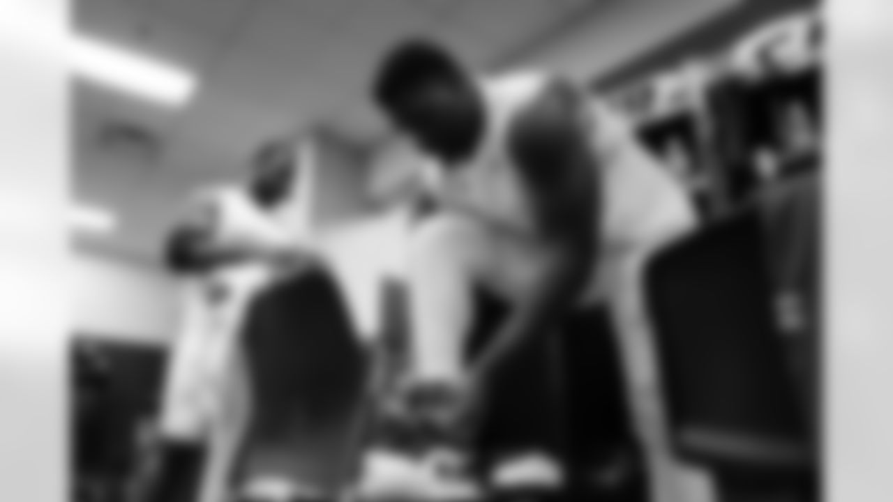 Atlanta Falcons defensive lineman Ruke Orhorhoro #98 prepares in the locker room before the Week 3 Game against the Carolina Panthers at Bank of America Stadium in Charlotte, N.C. on Sunday, September 21, 2025. (Photo by Jay Bendlin/Atlanta Falcons)