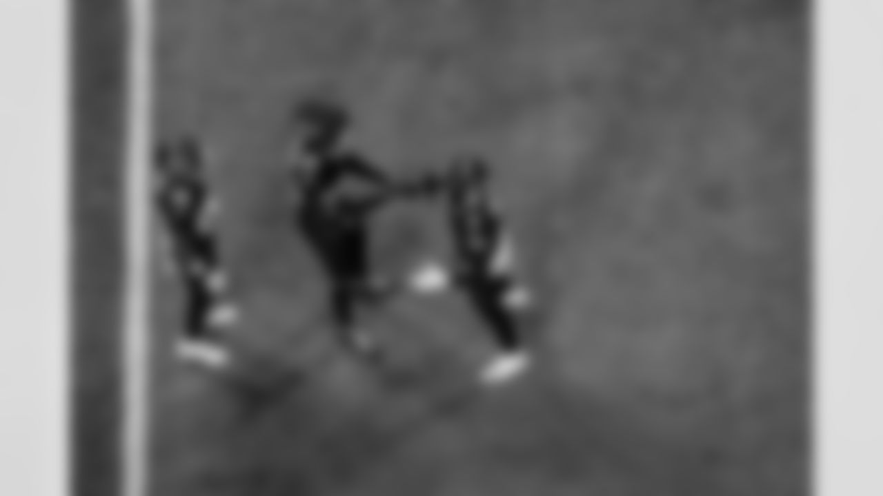 Atlanta Falcons cornerback CJ Henderson #39 and Atlanta Falcons safety Jessie Bates III #3 react during the Week 18 Game against the New Orleans Saints at Mercedes-Benz Stadium in Atlanta, Georgia on Sunday, January 4, 2026. (Photo by Taylor McLaughlin/Atlanta Falcons)