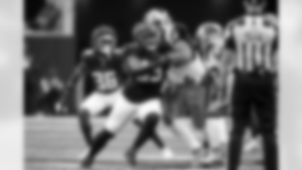 Atlanta Falcons defensive lineman Kentavius Street #93 pushes past blockers during the Week 11 Game against the Carolina Panthers at Mercedes-Benz Stadium in Atlanta, Georgia on Sunday, November 16, 2025. (Photo by Kevin Liles/Atlanta Falcons)