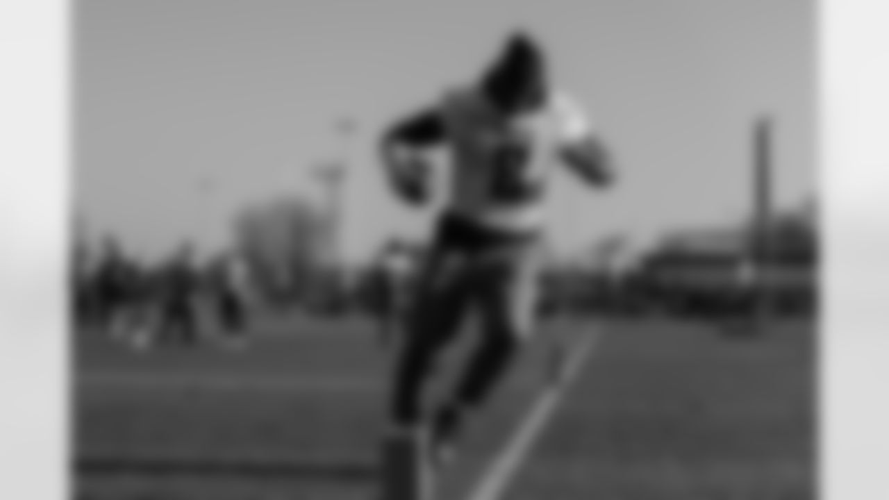 Atlanta Falcons tight end Kyle Pitts Sr. #8 during practice at the FC Union Berlin Training Facility in Berlin, Germany on Friday, November 7, 2025. (Photo by Taylor McLaughlin/Atlanta Falcons)