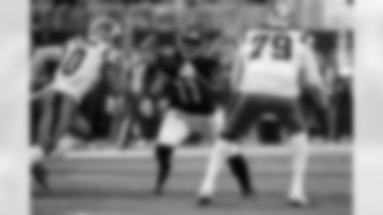 Atlanta Falcons edge rusher Jalon Walker #11 during the Week 11 Game against the Carolina Panthers at Mercedes-Benz Stadium in Atlanta, Georgia on Sunday, November 16, 2025. (Photo by Taylor McLaughlin/Atlanta Falcons)