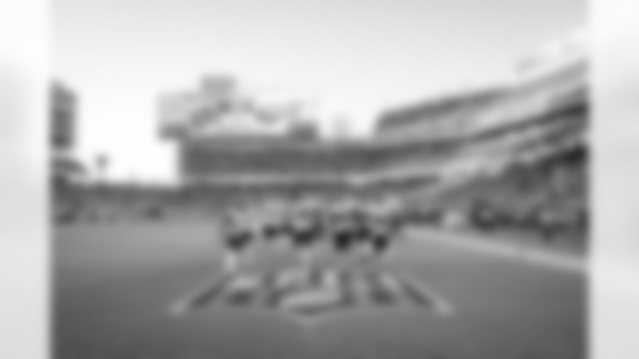 Atlanta Falcons inside linebacker Kaden Elliss #55 intercepts the ball during the Week 7 Game against the San Francisco 49ers at Levi's Stadium in Santa Clara, California on Sunday, October 19, 2025. (Photo by Taylor McLaughlin/Atlanta Falcons)