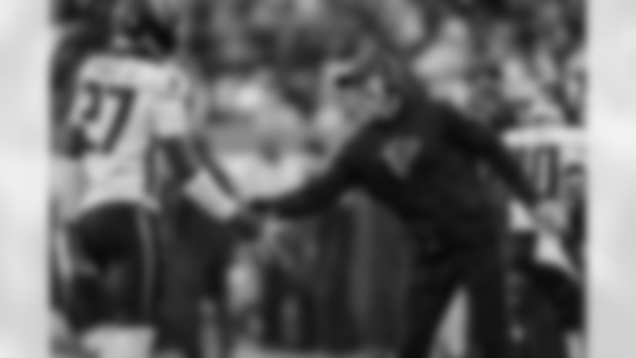 Atlanta Falcons defensive coordinator Jeff Ulbrich and edge rusher James Pearce Jr. #27 react during the second quarter of the Week 13 Game against the New York Jets at Metlife Stadium in East Rutherford, New Jersey on Sunday, November 30, 2025. (Photo by Taylor McLaughlin/Atlanta Falcons)