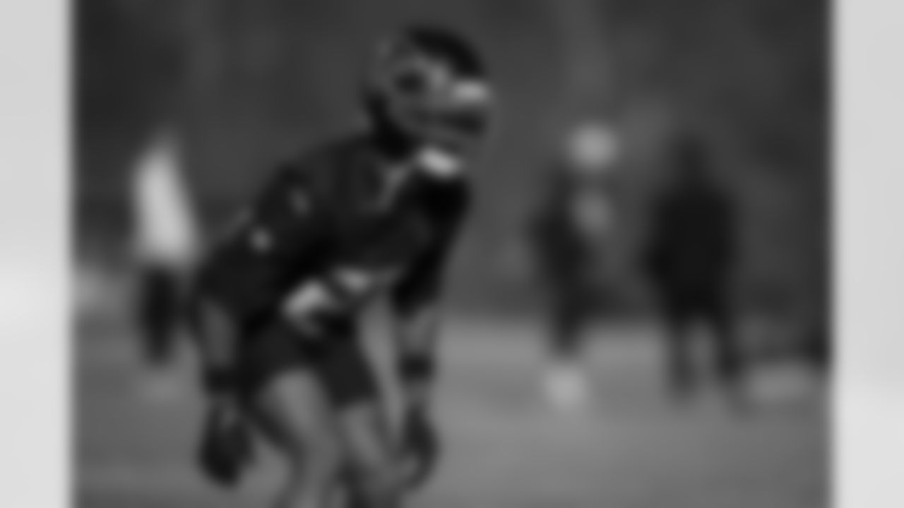 Atlanta Falcons cornerback Mike Hughes #21 during practice at Atlanta Falcons Training Facility in Flowery Branch, Georgia, on Wednesday, November 26, 2025. (Photo by Taylor McLaughlin/Atlanta Falcons)