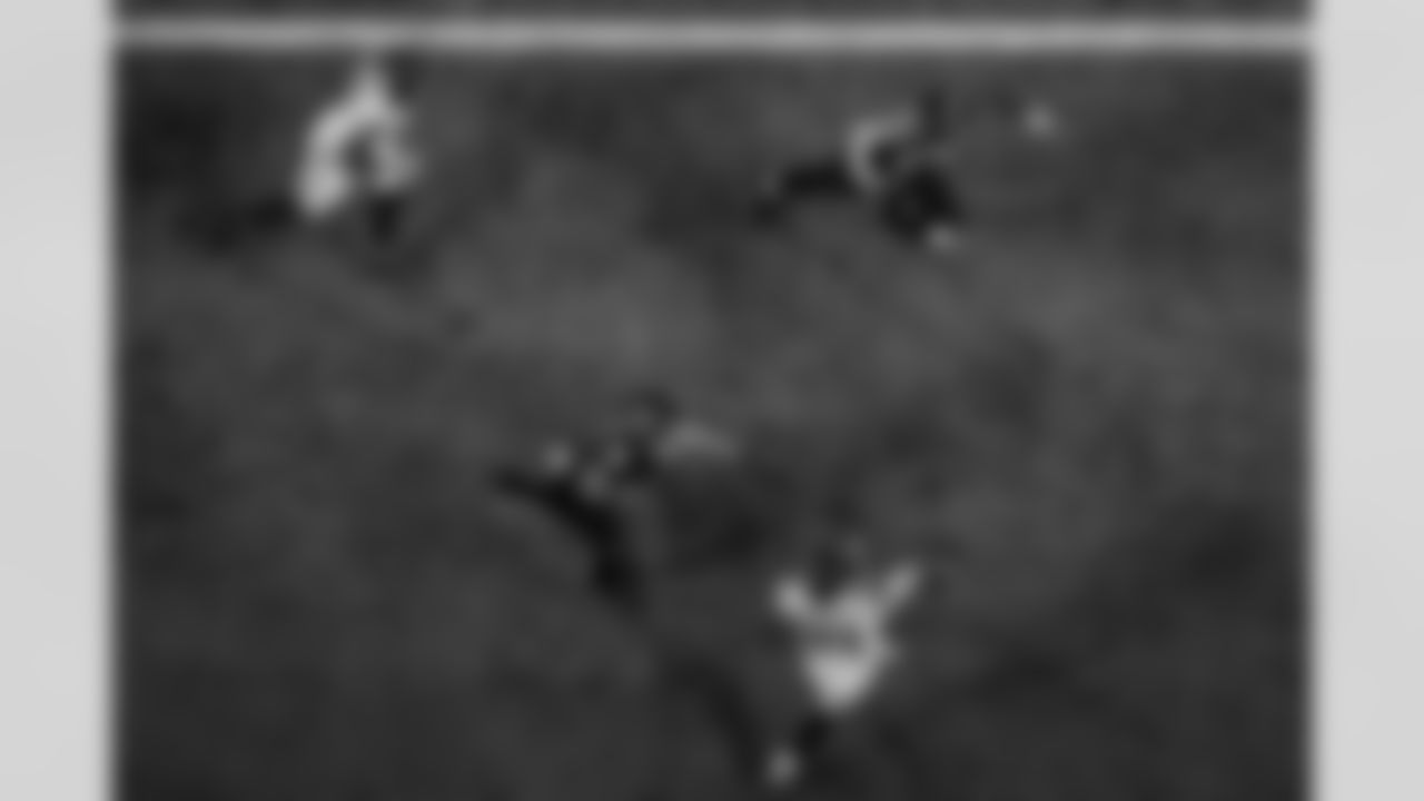 Atlanta Falcons inside linebacker Kaden Elliss #55 during the Week 14 Game against the Seattle Seahawks at Mercedes-Benz Stadium in Atlanta, Georgia on Sunday, December 7, 2025. (Photo by Jay Bendlin/Atlanta Falcons)