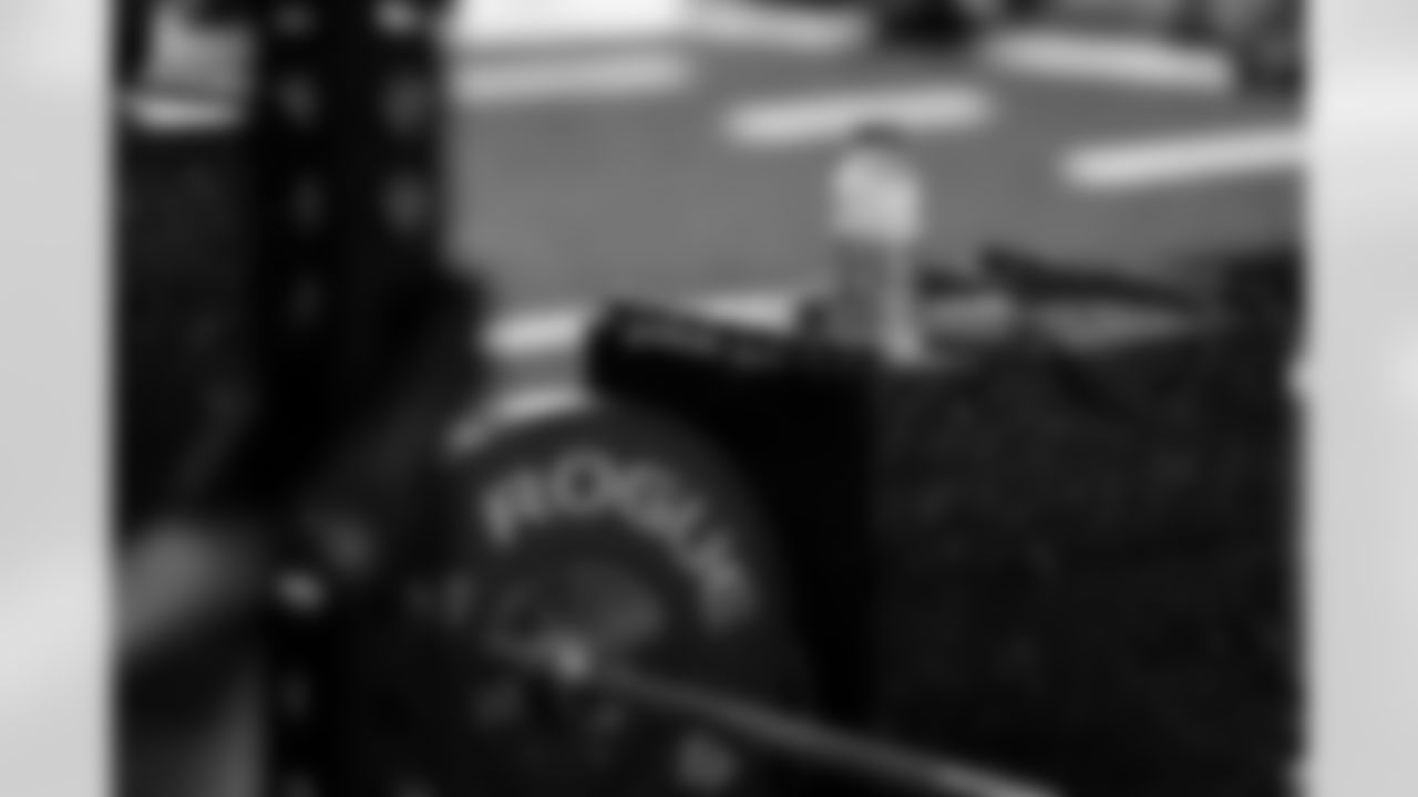 Gatorade during team lift at Atlanta Falcons Training Facility in Flowery Branch, Georgia, on Monday, December 8, 2025. (Photo by Taylor McLaughlin/Atlanta Falcons)