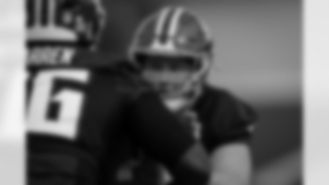 Atlanta Falcons guard Chris Lindstrom #63 during practice at Atlanta Falcons Training Facility in Flowery Branch, Georgia, on Wednesday, December 24, 2025. (Photo by Jay Bendlin/Atlanta Falcons)