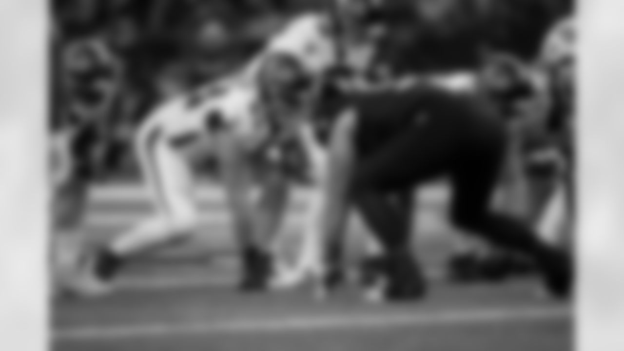 Atlanta Falcons guard Chris Lindstrom #63 during the Week 12 Game against the New Orleans Saints at Caesars Superdome in New Orleans, Louisiana on Sunday, November 23, 2025. (Photo by Jay Bendlin/Atlanta Falcons)