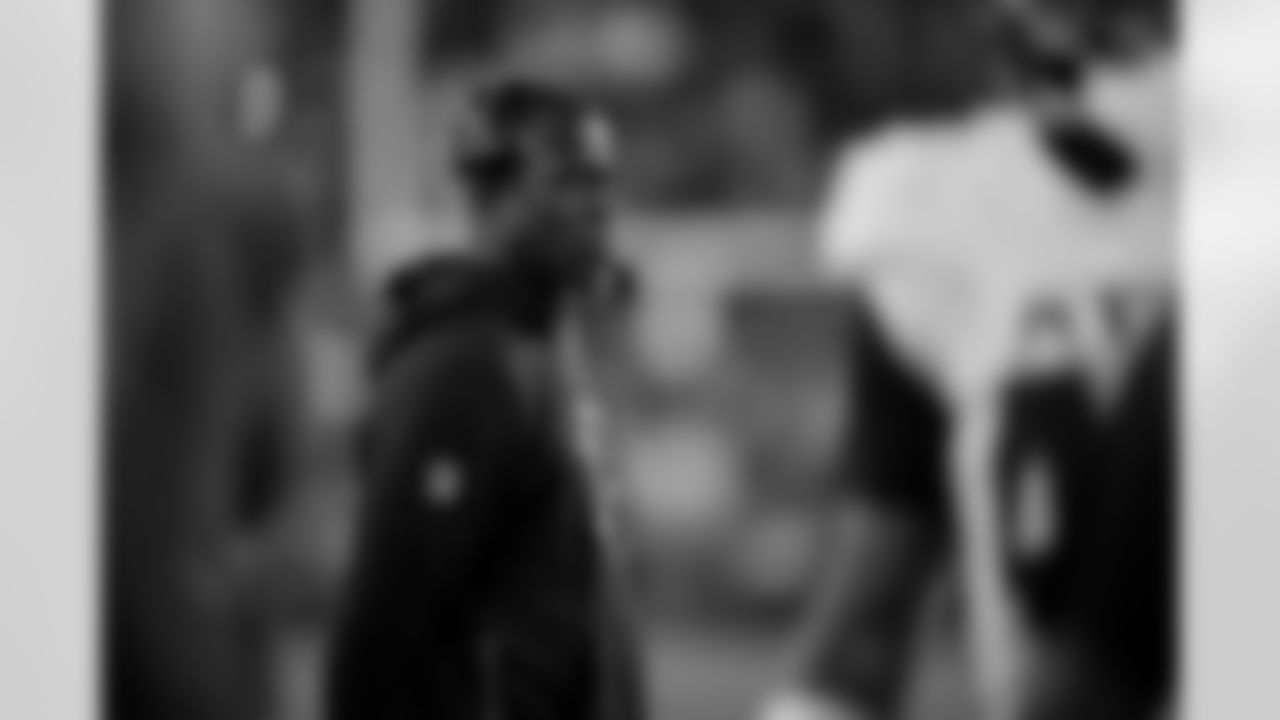 Atlanta Falcons head coach Raheem Morris during the Week 7 Game against the San Francisco 49ers at Levi's Stadium in Santa Clara, California on Sunday, October 19, 2025. (Photo by Jay Bendlin/Atlanta Falcons)