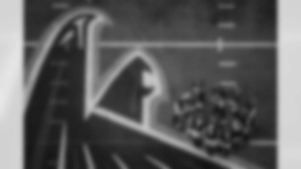 Atlanta Falcons players huddle during the Week 11 Game against the Carolina Panthers at Mercedes-Benz Stadium in Atlanta, Georgia on Sunday, November 16, 2025. (Photo by Brandon Magnus/Atlanta Falcons)