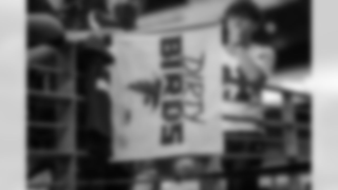 An Atlanta Falcons flag during warm ups before the Week 16 Game against the Arizona Cardinals at State Farm Stadium in Glendale, Arizona on Sunday, December 21, 2025. (Photo by Taylor McLaughlin/Atlanta Falcons)