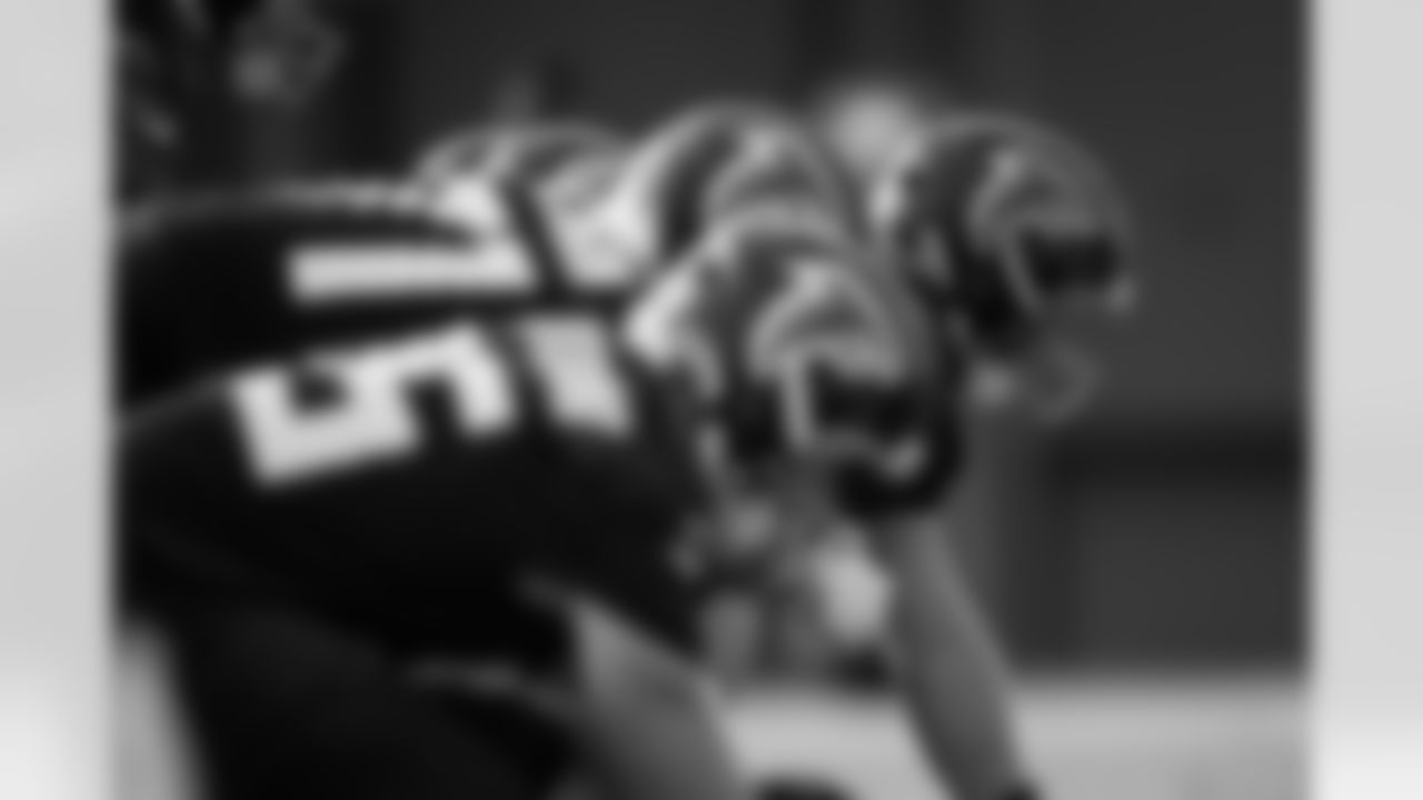 Atlanta Falcons offensive lineman Ryan Neuzil #64 during practice at Atlanta Falcons Training Facility in Flowery Branch, Georgia, on Wednesday, December 17, 2025. (Photo by Jay Bendlin/Atlanta Falcons)