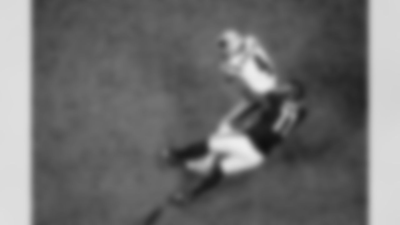 Atlanta Falcons edge rusher Jalon Walker #11 makes a tackle during the Week 11 Game against the Carolina Panthers at Mercedes-Benz Stadium in Atlanta, Georgia on Sunday, November 16, 2025. (Photo by Brandon Magnus/Atlanta Falcons)