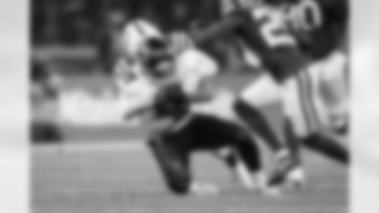 Atlanta Falcons tight end Charlie Woerner #89 during the Week 10 Game against the Indianapolis Colts at Olympic Stadium in Berlin, Germany on Sunday, November 9, 2025. (Photo by Brandon Magnus/Atlanta Falcons)