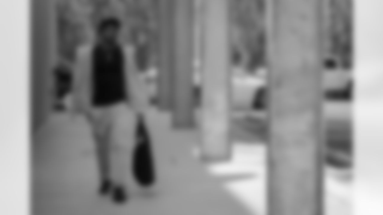 Atlanta Falcons cornerback Dee Alford #20 arrives before the Week 18 Game against the New Orleans Saints at Mercedes-Benz Stadium in Atlanta, Georgia on Sunday, January 4, 2026. (Photo by Brandon Magnus/Atlanta Falcons)