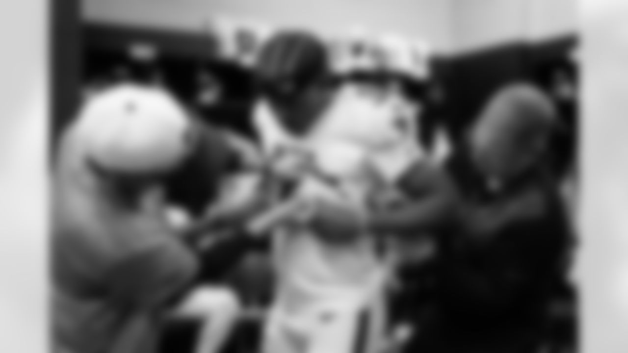 Atlanta Falcons wide receiver Ray-Ray McCloud III #34 prepares in the locker room before the Week 3 Game against the Carolina Panthers at Bank of America Stadium in Charlotte, N.C. on Sunday, September 21, 2025. (Photo by Jay Bendlin/Atlanta Falcons)