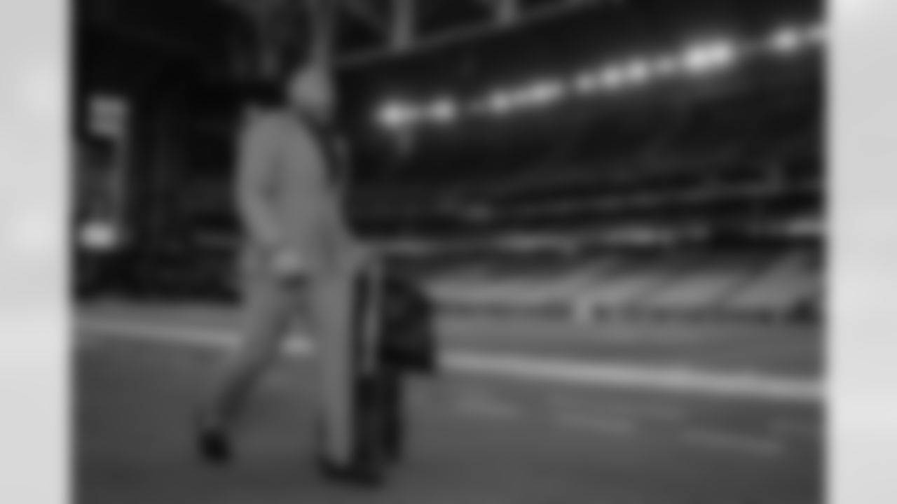 Atlanta Falcons offensive lineman Matthew Bergeron #65 arrives prior to the Week 16 Game against the Arizona Cardinals at State Farm Stadium in Glendale, Arizona on Sunday, December 21, 2025. (Photo by Jay Bendlin/Atlanta Falcons)