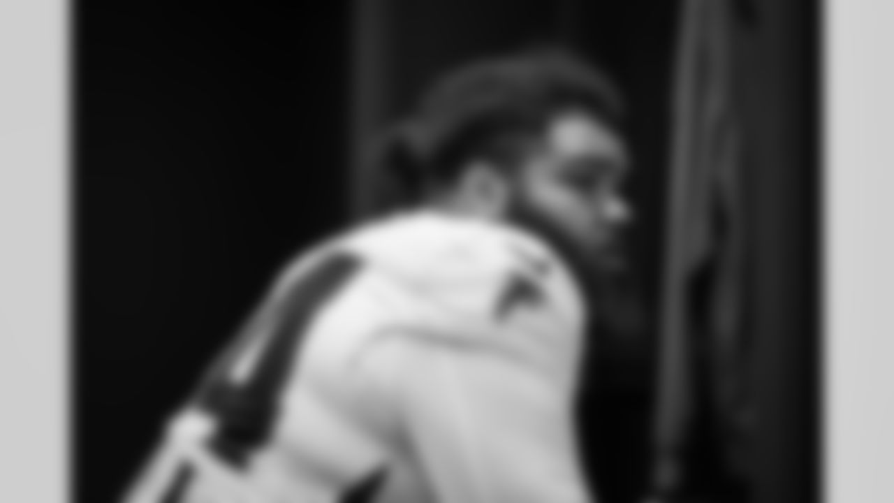 Atlanta Falcons defensive lineman LaCale London #94 gets ready in the locker room before the Week 9 Game against the New England Patriots at Gillette Stadium in Foxborough, Massachusetts on Sunday, November 2, 2025. (Photo by Jay Bendlin/Atlanta Falcons)