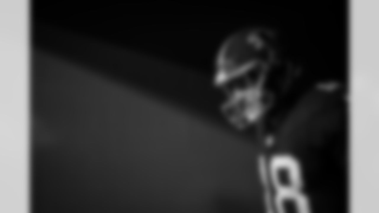 Atlanta Falcons quarterback Kirk Cousins #18 in the tunnel during the Week 15 Game against the Tampa Bay Buccaneers at Raymond James Stadium in Tampa, Florida on Thursday, December 11, 2025. (Photo by Mitch Martin/Atlanta Falcons)