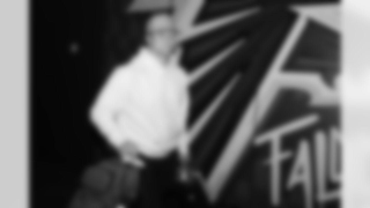 Atlanta Falcons inside linebacker JD Bertrand #40 arrives prior to the Week 10 Game against the Indianapolis Colts at Olympic Stadium in Berlin, Germany on Sunday, November 9, 2025. (Photo by Taylor McLaughlin/Atlanta Falcons)