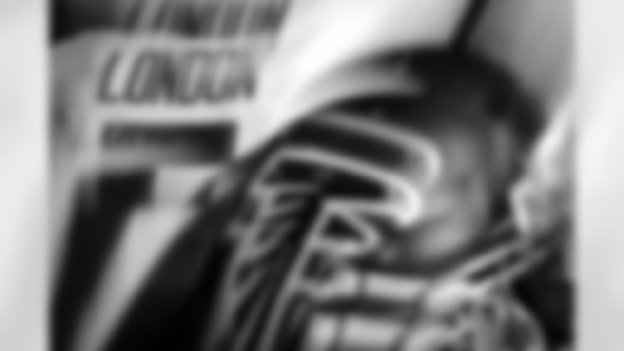 Scenes from the locker room before the Week 2 Game against the Minnesota Vikings at U.S. Bank Stadium in Minneapolis, Minnesota on Sunday, September 14, 2025. (Photo by Brandon Magnus/Atlanta Falcons)