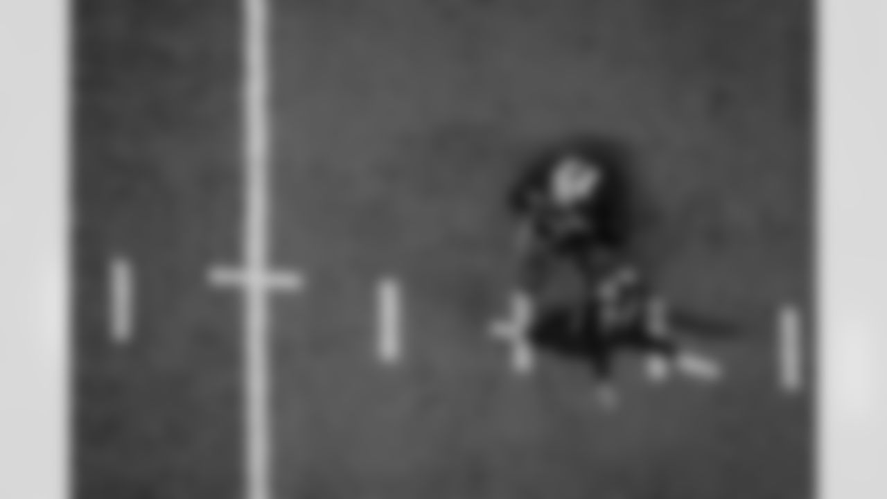 Atlanta Falcons kicker Zane Gonzalez #45 kicks a field goal during the Week 14 Game against the Seattle Seahawks at Mercedes-Benz Stadium in Atlanta, Georgia on Sunday, December 7, 2025. (Photo by Jay Bendlin/Atlanta Falcons)